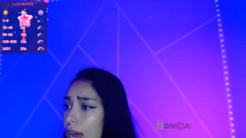 Snapshot of lilylouisee_ chatting on 03-08-25, 04:50 Liliana louise online show from 03-08-25, 04:50