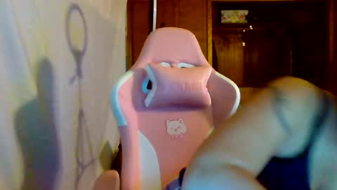 lily online show from 07-19-26, 12:36