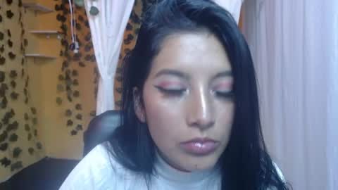 lilymoon_018 online show from 04-23-26, 01:13
