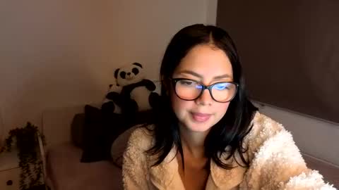 LillyPanda online show from 11-06-25, 08:21