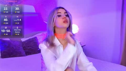 Snapshot of lilyrabbit chatting on 02-09-26, 05:22 Rose online show from 02-09-26, 05:22