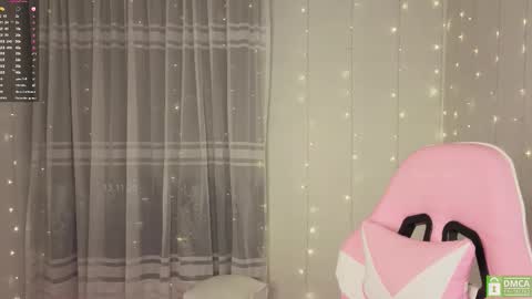 You can call me Li ... online show from 11-13-25, 05:34