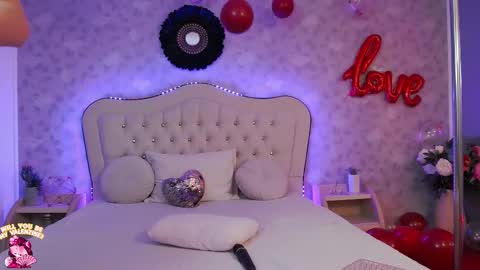      online show from 02-14-25, 04:26