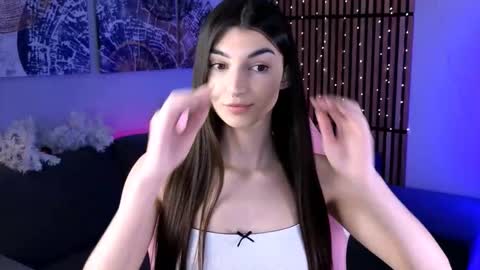 Lily online show from 01-07-26, 05:04