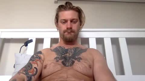 Snapshot of limitlesschris chatting on 03-10-25, 05:18 Chris online show from 03-10-25, 05:18