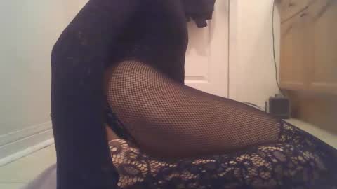 limpclitsissyfemboy online show from 01-18-26, 04:49