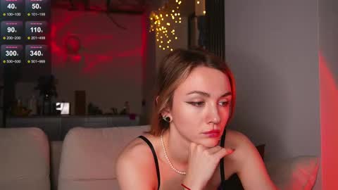 Snapshot of limy_sweet chatting on 02-17-25, 04:31 limy_sweet online show from 02-17-25, 04:31