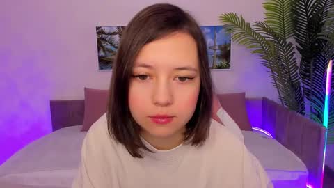 Snapshot of lina_brownie chatting on 02-22-25, 01:44 Lina online show from 02-22-25, 01:44