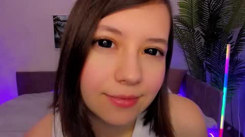 Snapshot of lina_brownie chatting on 03-08-25, 05:07 Lina online show from 03-08-25, 05:07
