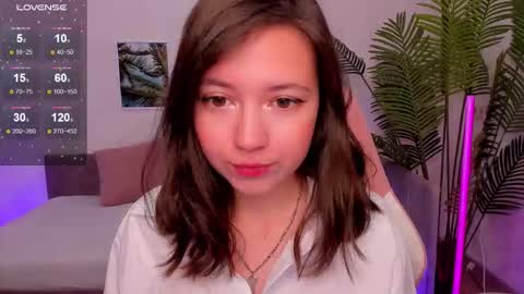 Snapshot of lina_brownie chatting on 09-09-25, 02:11 Lina online show from 09-09-25, 02:11