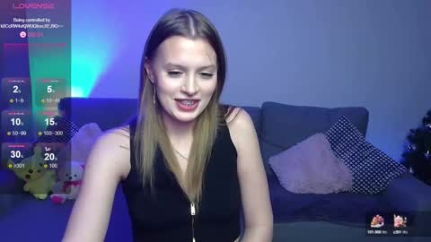 lina_bush online show from 01-11-25, 03:09