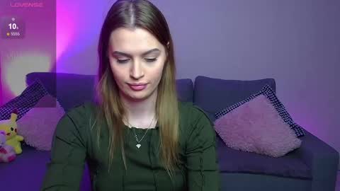 lina_bush online show from 02-08-25, 08:42