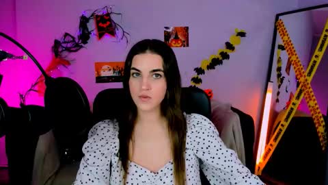 lina_fox12 online show from 10-25-25, 05:59