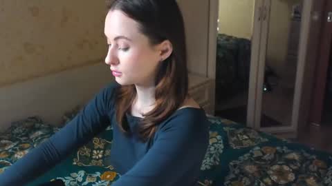 Snapshot of lina_n_kitty chatting on 07-08-26, 07:13 Lina - online show from 07-08-26, 07:13