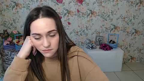 Lina online show from 02-27-25, 07:01