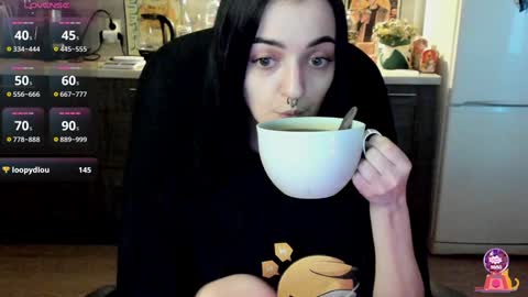 Lina 3  1715622743 online show from 01-16-25, 11:37