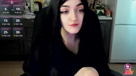 Lina 3  1715622743 online show from 01-17-25, 08:34