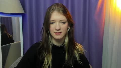 Lina online show from 12-20-24, 03:03