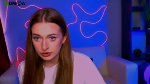 Snapshot of linaa_dolly chatting on 05-19-26, 11:05 linaa_dolly online show from 05-19-26, 11:05