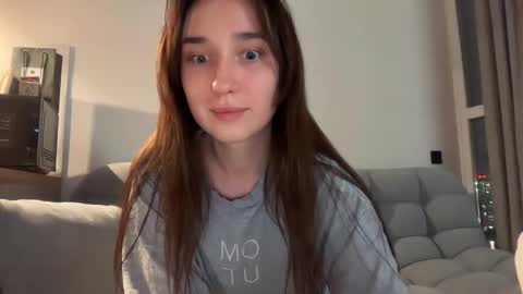 Snapshot of linabbb chatting on 09-25-25, 05:38 Lina online show from 09-25-25, 05:38