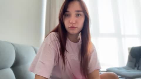 Snapshot of linabbb chatting on 09-27-25, 07:02 Lina online show from 09-27-25, 07:02