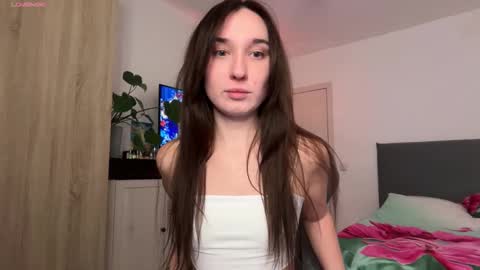 Snapshot of linabbb chatting on 12-16-25, 10:48 Lina online show from 12-16-25, 10:48