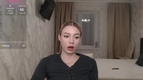 Snapshot of linacute52 chatting on 02-06-25, 10:43 linacute52 online show from 02-06-25, 10:43