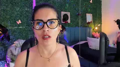 Lina  online show from 01-08-26, 11:56