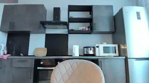 Lina online show from 07-21-26, 07:32