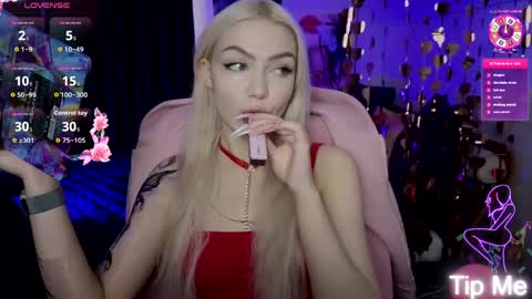 I am Lina online show from 03-25-26, 10:21