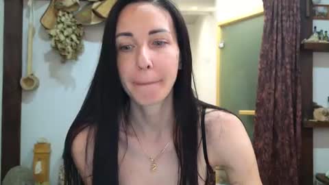 Snapshot of linalivee chatting on 07-16-26, 06:14 LinaLivee online show from 07-16-26, 06:14