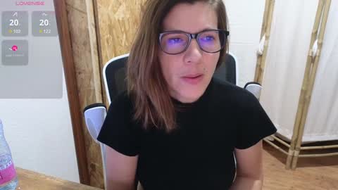 Lina online show from 12-12-24, 04:53