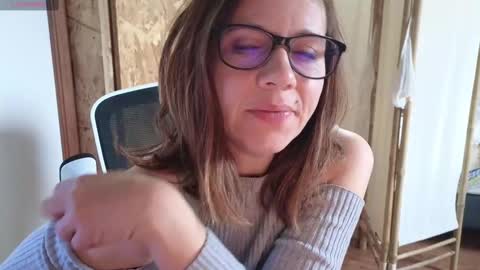 Lina online show from 02-26-25, 04:35