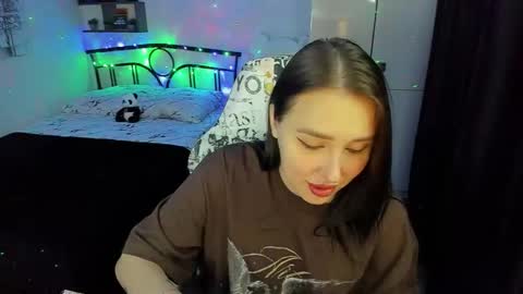 Lina online show from 11-06-25, 08:43