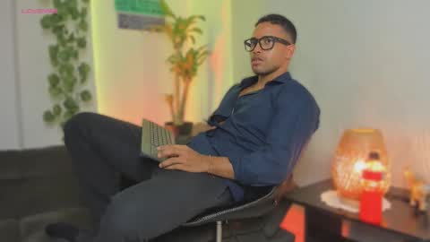 Snapshot of lincom_amith chatting on 02-23-25, 04:28 lincom amith online show from 02-23-25, 04:28