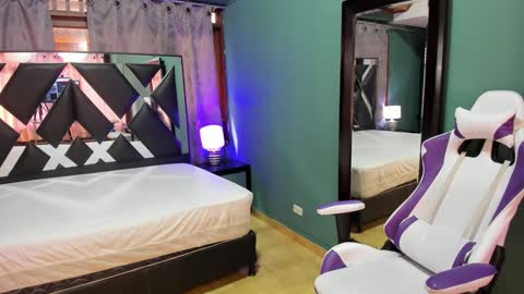  Linda  online show from 01-22-25, 06:10