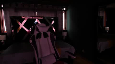  Linda  online show from 01-25-25, 09:14