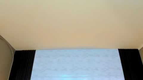  Linda  online show from 10-10-25, 06:29