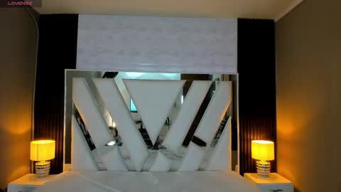  Linda  online show from 01-05-26, 06:44