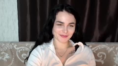 Snapshot of linda_aa chatting on 03-03-25, 10:42 Linda online show from 03-03-25, 10:42