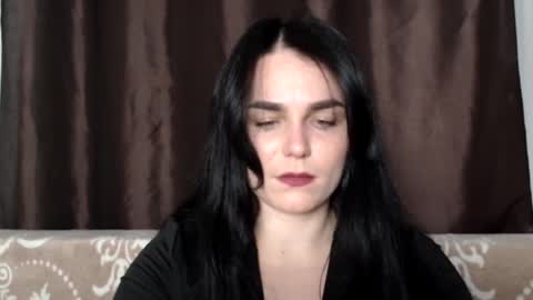 Snapshot of linda_aa chatting on 03-05-25, 05:29 Linda online show from 03-05-25, 05:29
