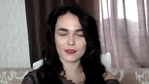 Snapshot of linda_aa chatting on 03-10-25, 03:20 Linda online show from 03-10-25, 03:20