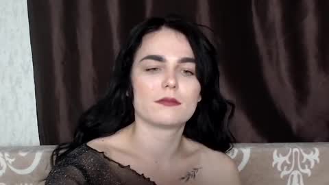 Snapshot of linda_aa chatting on 03-10-25, 06:23 Linda online show from 03-10-25, 06:23
