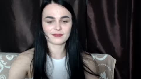 Snapshot of linda_aa chatting on 03-11-25, 07:47 Linda online show from 03-11-25, 07:47