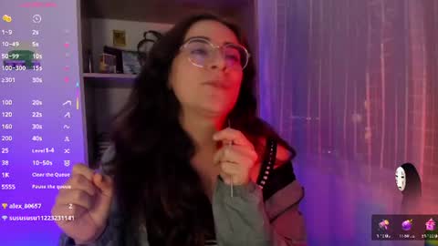 Giggles  online show from 07-03-26, 12:06
