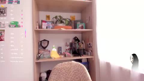 Giggles  online show from 07-23-26, 12:14