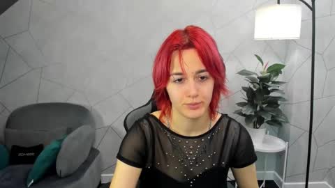 Linda online show from 12-15-25, 09:02