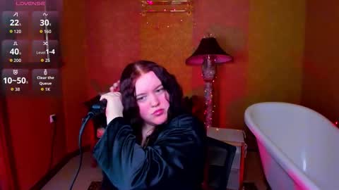 Linda online show from 01-07-26, 04:26