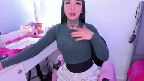 Lindaa maria  online show from 12-04-25, 01:48