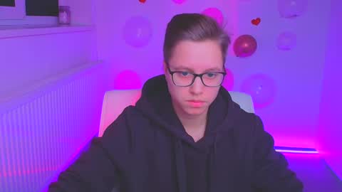 Linda online show from 02-18-25, 09:21